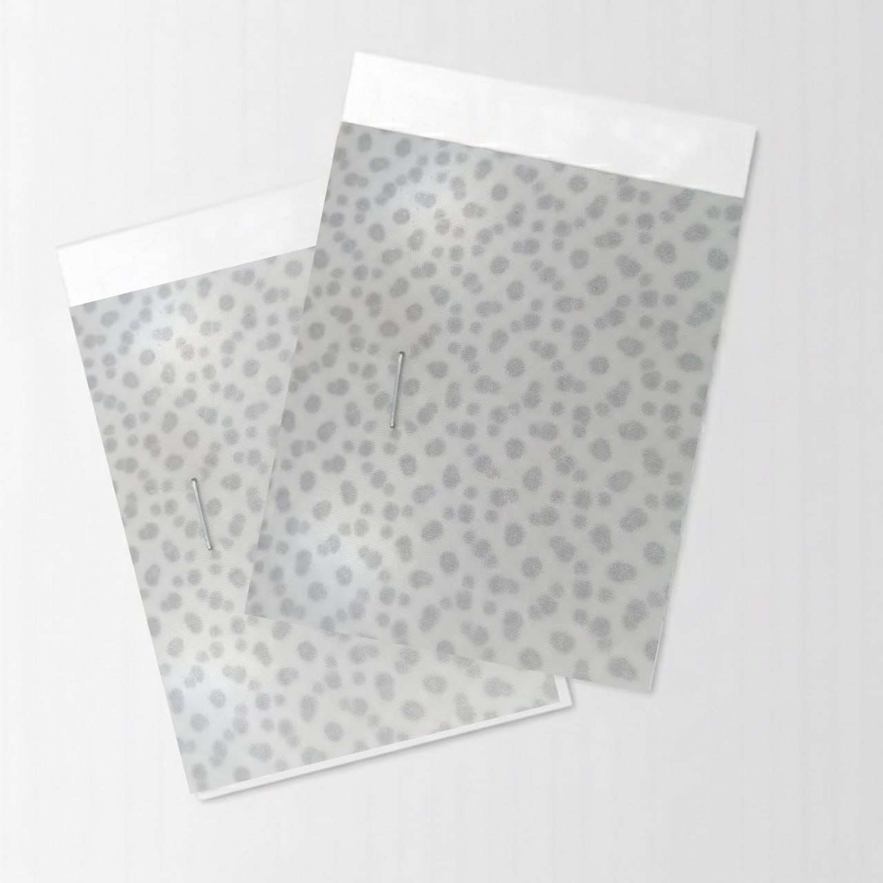 Round Dotted Design Black and White Color 3D Vinyl Sheet